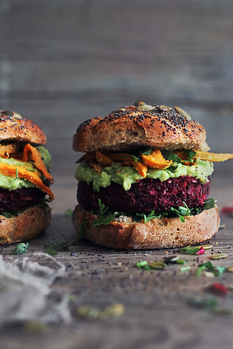 Quinoa-Beet-Burger