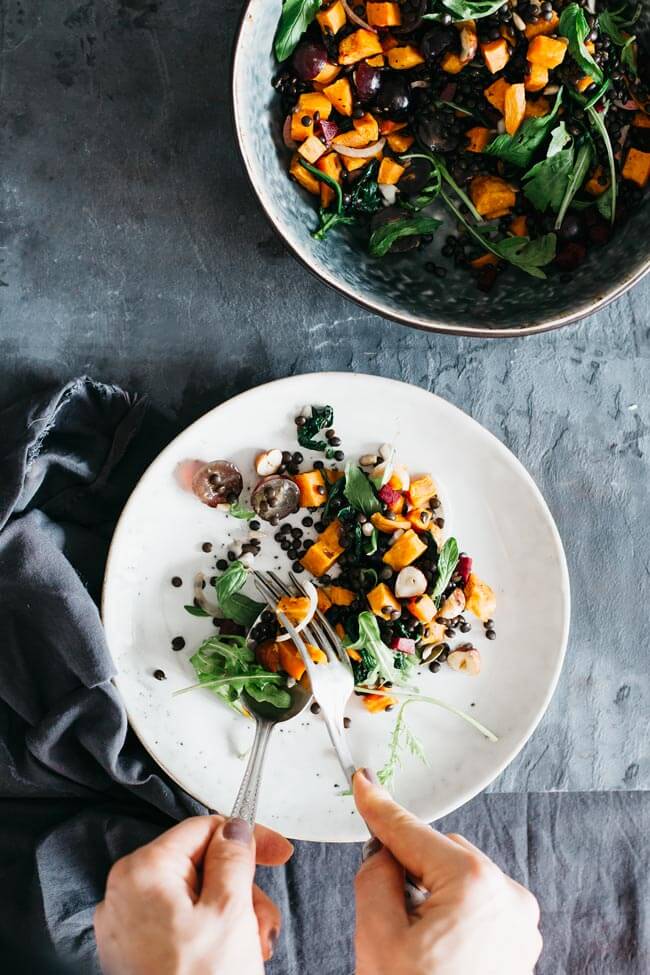 Nutrient-rich fall salad with lentils, grapes and pumpkin | TheAwesomeGreen.com