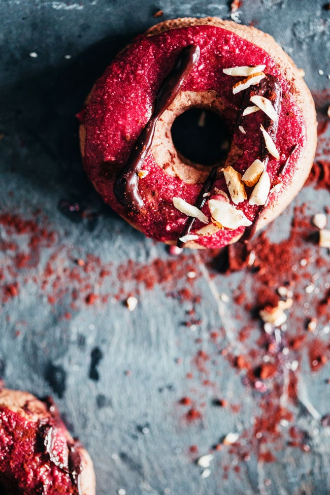 Chocolate Almond Doughnuts with Raspberry Glaze #vegan | TheAwesomeGreen.com
