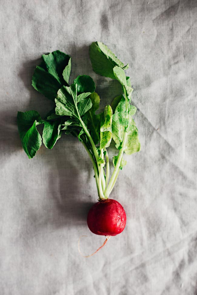 Fresh radish, my favorite crunchy vegetable in spring #detox #greens | TheAwesomeGreen.com