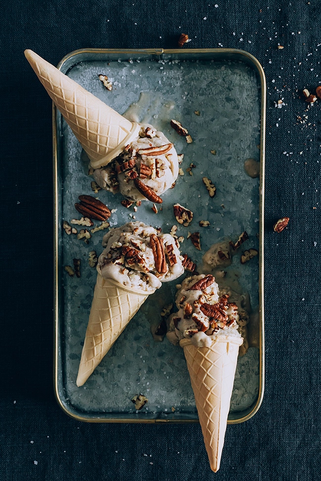 Creamy coconut milk ice-cream with salted pecans | TheAwesomeGreen.com