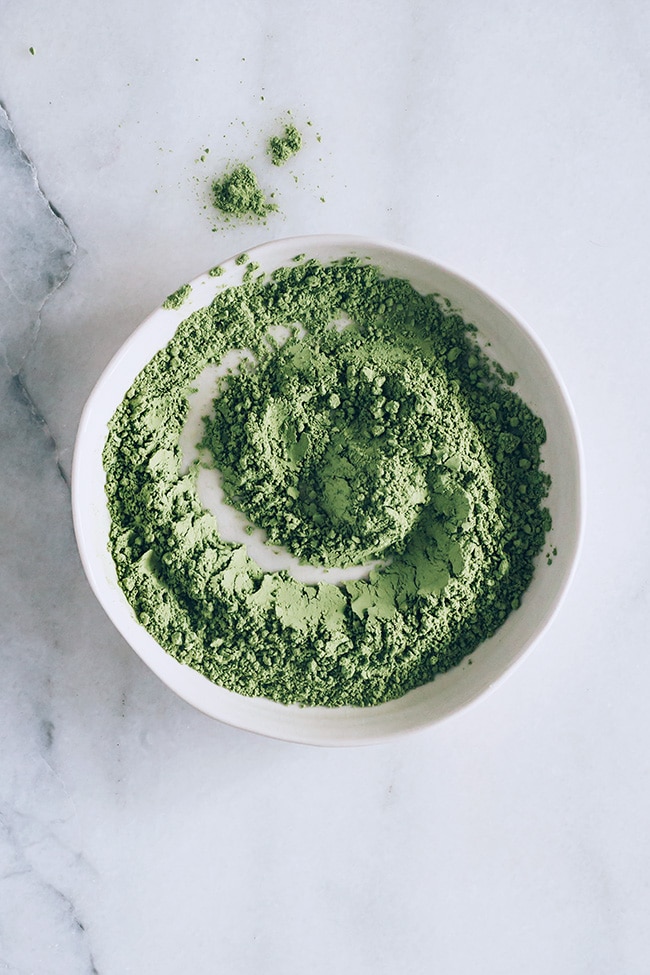 Matcha Powder - my go-to natural energy booster | TheAwesomeGreen.com