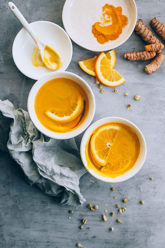 Ginger turmeric tea for boosting the immune system #detox #healing #ayurveda #turmeric | TheAwesomeGreen.com