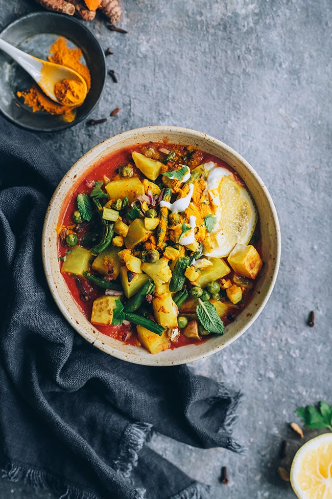 Vegetarian Curry with Roasted Vegetables | The Awesome Green