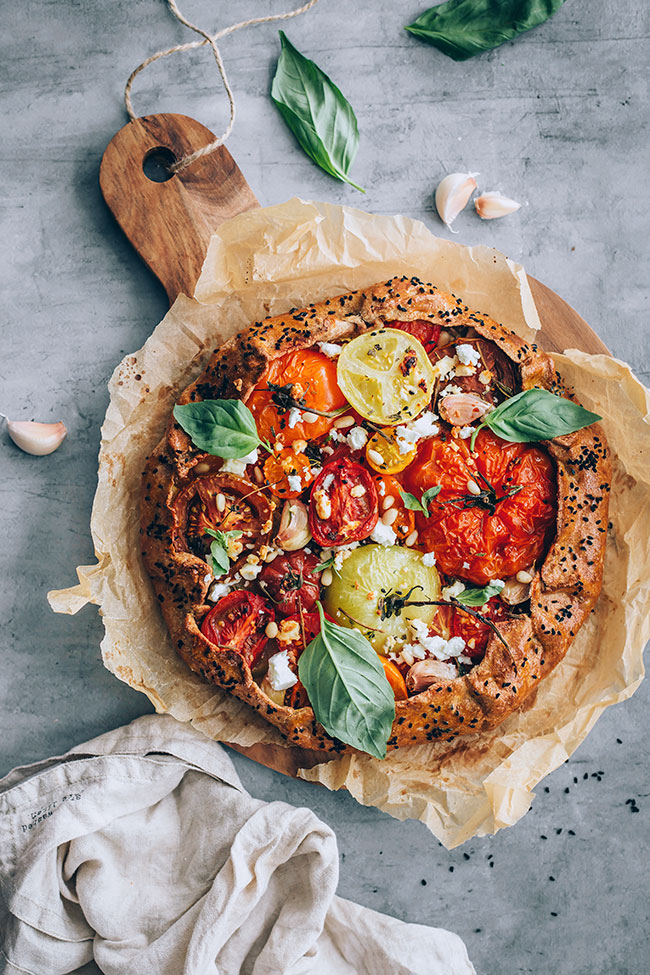 Simple summer tomato galette #tomato #summer #galette | TheAwesomeGreen.com