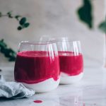 Beet, raspberry and yogurt smoothie for boosting the immune system #smoothie #beet #detox | TheAwesomeGreen.com