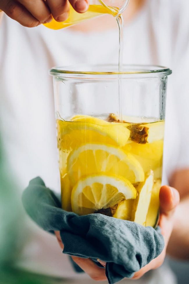 Detox water with lemon and pineapple