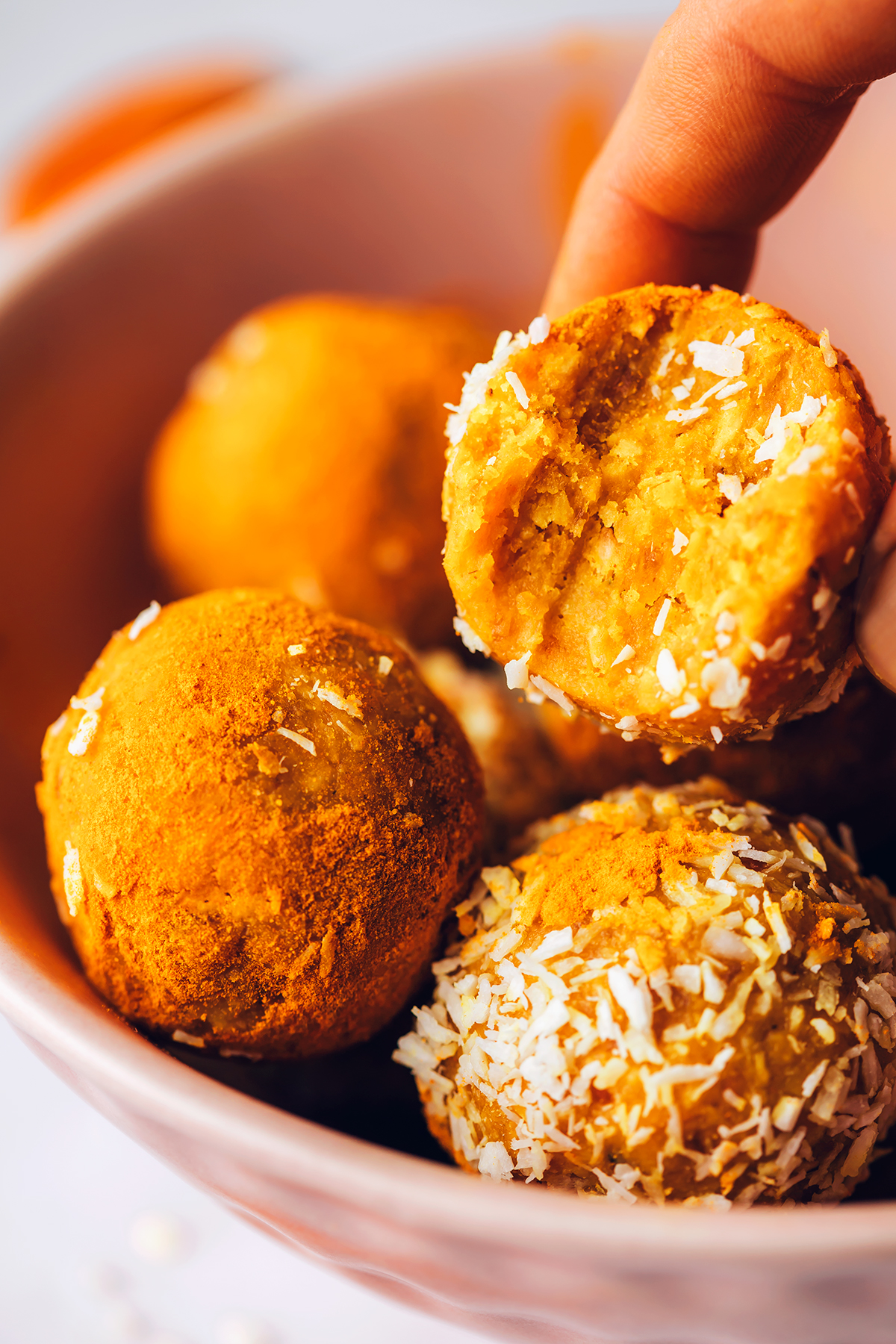 Turmeric Balls (Plus Other Spices)